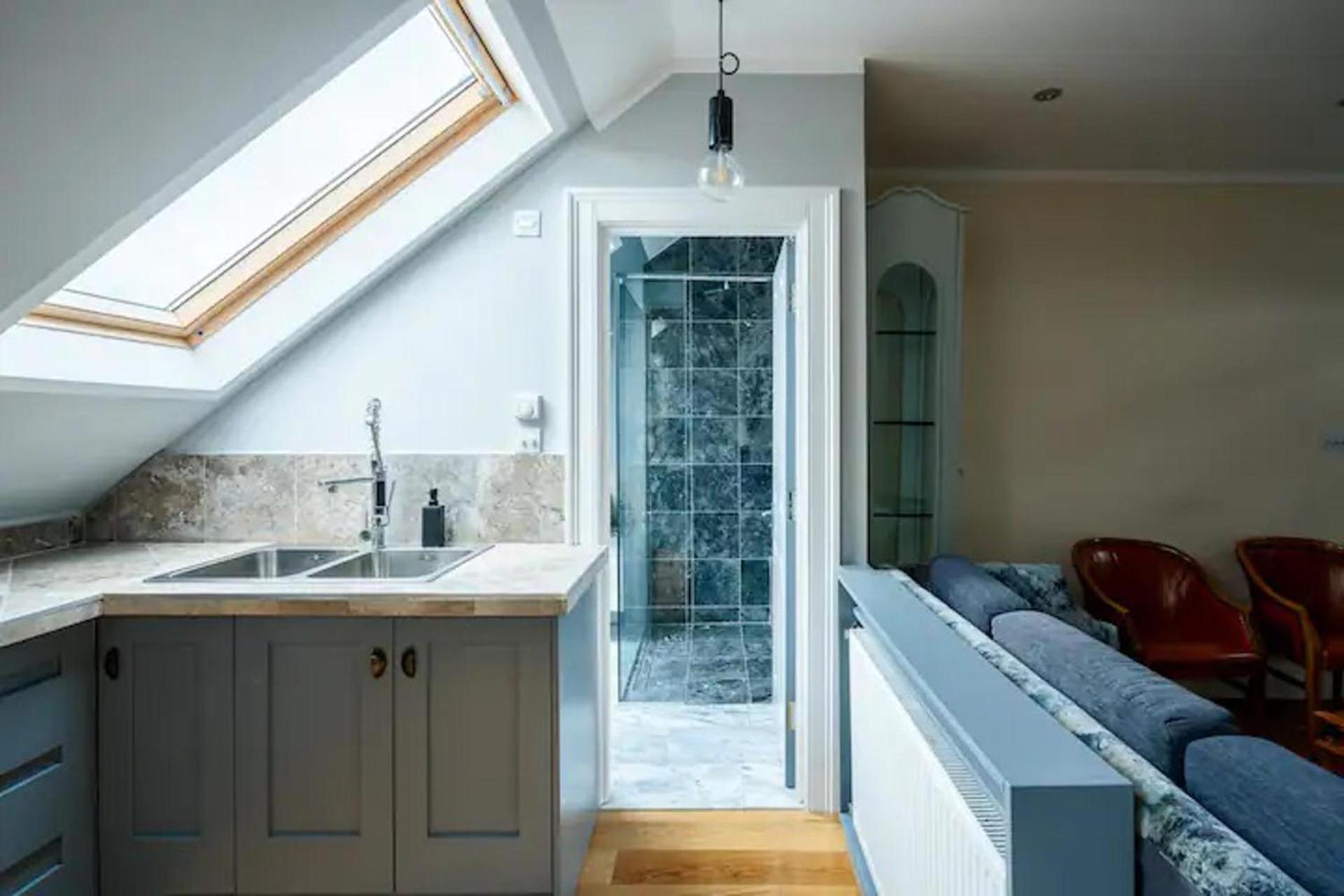 Immaculate 4-bed House In Londres